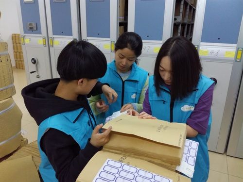 北京青檬志愿者组织企业职工参与文化助盲志愿服务活动